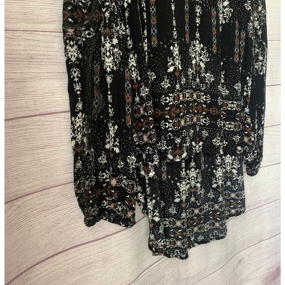 Gimmicks Boho Black White Floral Tunic Blouse High Low Keyhole Embroidery Size S - Picture 16 of 16